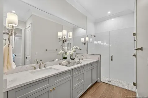 7748 SE Manhasset Place Hobe Sound FL 33455