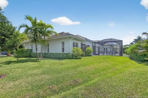 7748 SE Manhasset Place Hobe Sound FL 33455