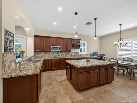 5621 SW Longspur Lane Palm City FL 34990