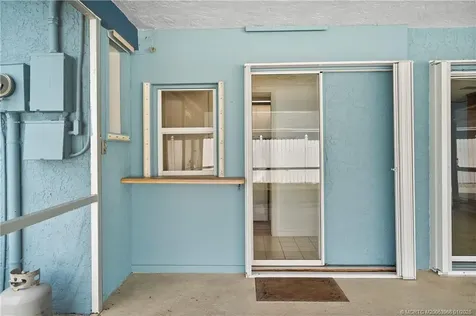 3905 Flag Drive Palm Beach Gardens FL 33410