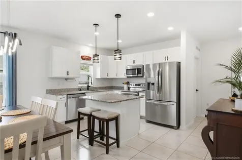 2220 SE Lucaya Street Port St Lucie FL 34952