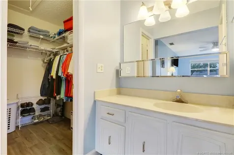 211 Manatee Lane Fort Pierce FL 34982