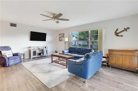 211 Manatee Lane Fort Pierce FL 34982