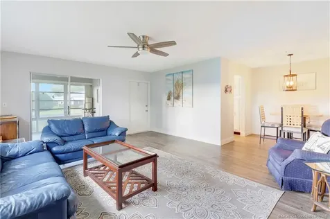 211 Manatee Lane Fort Pierce FL 34982