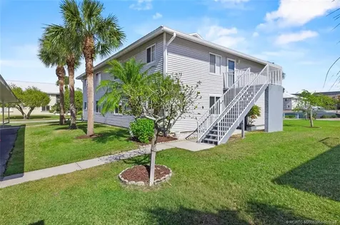 142 SE Village Drive Port St Lucie FL 34952