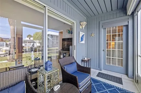 142 SE Village Drive Port St Lucie FL 34952