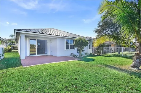 1255 SE Kirk Street Stuart FL 34997