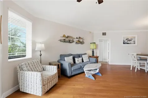 975 NW Flagler Avenue Stuart FL 34994