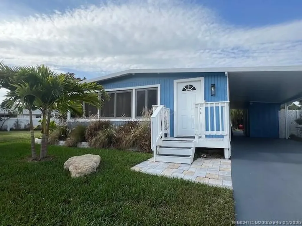 6197 S Joshua Lane Lantana FL 33462
