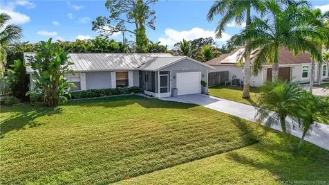 274 NE Glentry Avenue Port St Lucie FL 34983