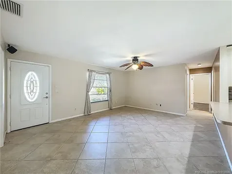 274 NE Glentry Avenue Port St Lucie FL 34983