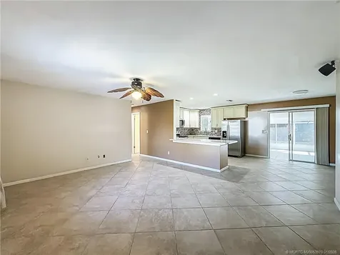 274 NE Glentry Avenue Port St Lucie FL 34983