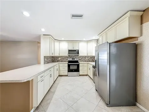 274 NE Glentry Avenue Port St Lucie FL 34983