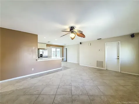 274 NE Glentry Avenue Port St Lucie FL 34983