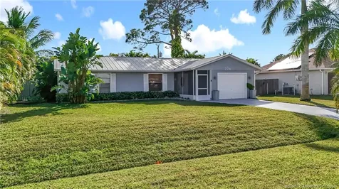 274 NE Glentry Avenue Port St Lucie FL 34983