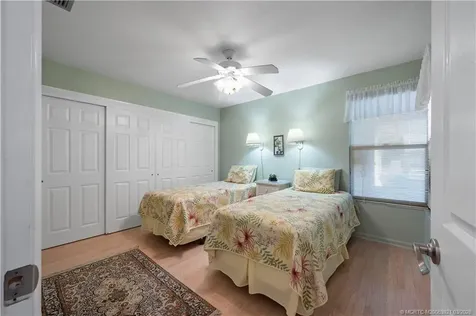 7624 SE Sugar Sand Circle Hobe Sound FL 33455