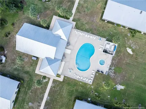 7624 SE Sugar Sand Circle Hobe Sound FL 33455