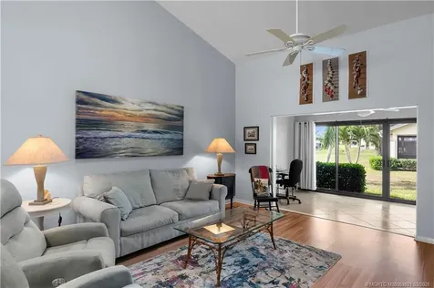 7624 SE Sugar Sand Circle Hobe Sound FL 33455