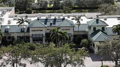 608 SE Dean Terrace Port St Lucie FL 34984