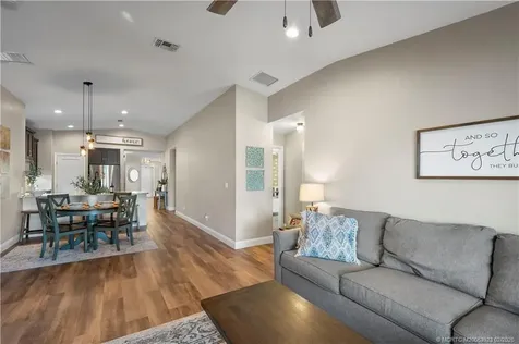 1911 SW Jamesport Drive Port St Lucie FL 34953