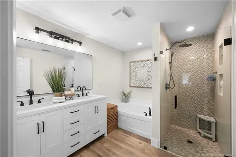 1911 SW Jamesport Drive Port St Lucie FL 34953