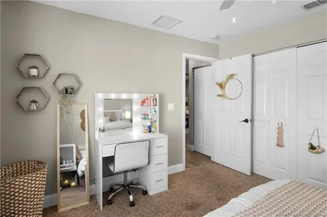 1911 SW Jamesport Drive Port St Lucie FL 34953