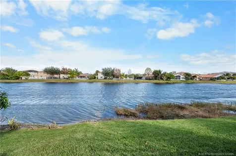 1911 SW Jamesport Drive Port St Lucie FL 34953