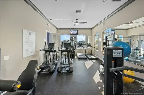 1911 SW Jamesport Drive Port St Lucie FL 34953