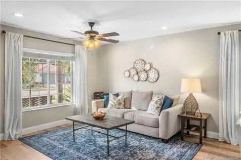 1911 SW Jamesport Drive Port St Lucie FL 34953