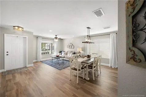 1911 SW Jamesport Drive Port St Lucie FL 34953