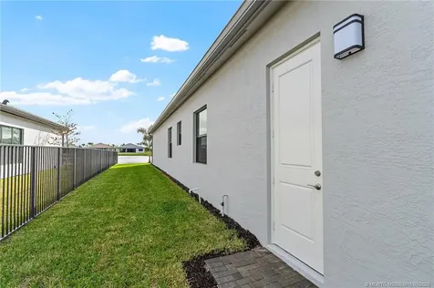 12159 SW Songbird Road Port St Lucie FL 34987