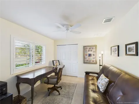 5315 NW Dominica Street Vero Beach FL 32967