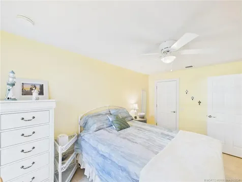 5315 NW Dominica Street Vero Beach FL 32967