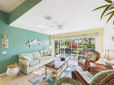 5315 NW Dominica Street Vero Beach FL 32967