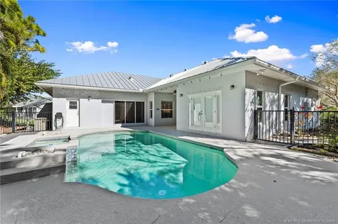 449 SE Southwood Trail Stuart FL 34997