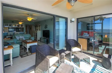 4490 NE Sandpebble Trace Stuart FL 34996