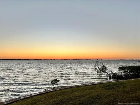 4490 NE Sandpebble Trace Stuart FL 34996