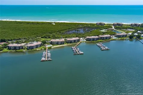 4490 NE Sandpebble Trace Stuart FL 34996