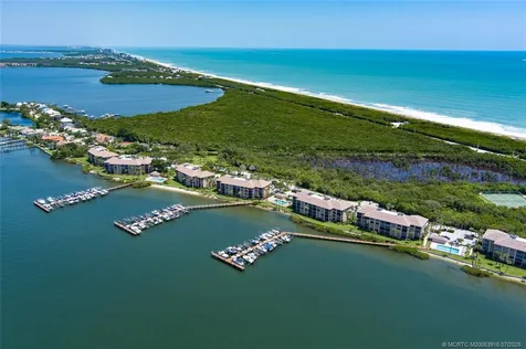 4490 NE Sandpebble Trace Stuart FL 34996