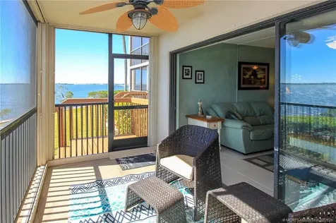 4490 NE Sandpebble Trace Stuart FL 34996