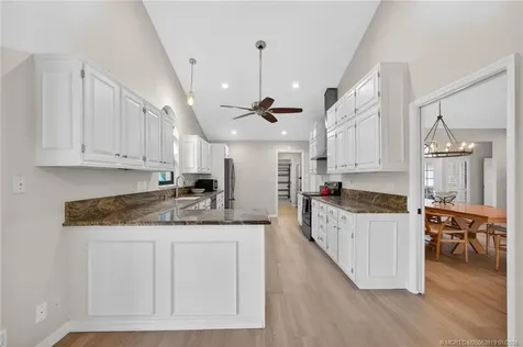 3211 SE Court Drive Stuart FL 34997