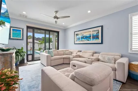 260 SE Via Visconti Port St Lucie FL 34952