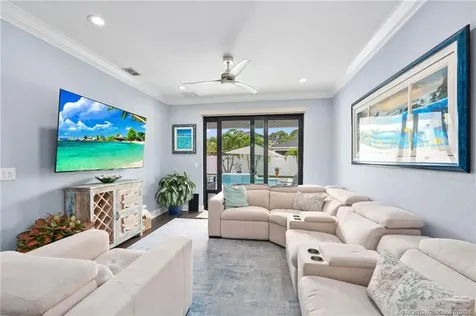 260 SE Via Visconti Port St Lucie FL 34952