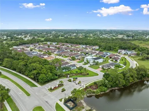 260 SE Via Visconti Port St Lucie FL 34952