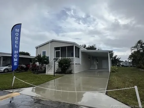 644 Sun Ray Court Boynton Beach FL 33436