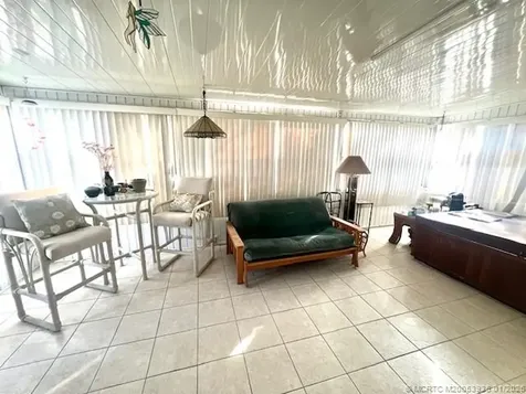 6221 S Ironwood Lane Lantana FL 33462
