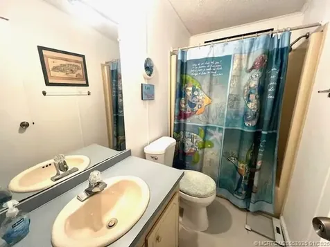 6221 S Ironwood Lane Lantana FL 33462