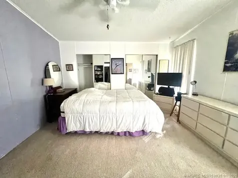 6221 S Ironwood Lane Lantana FL 33462