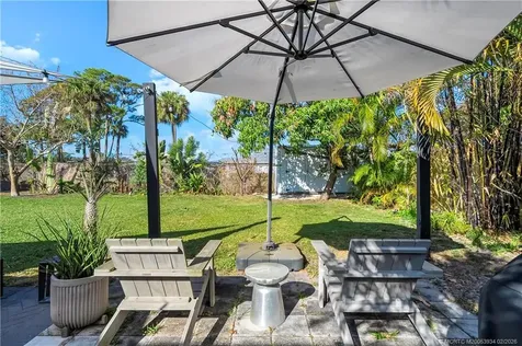 1092 SE Madison Avenue Stuart FL 34996