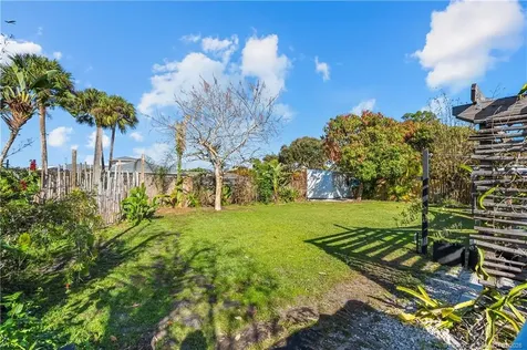 1092 SE Madison Avenue Stuart FL 34996